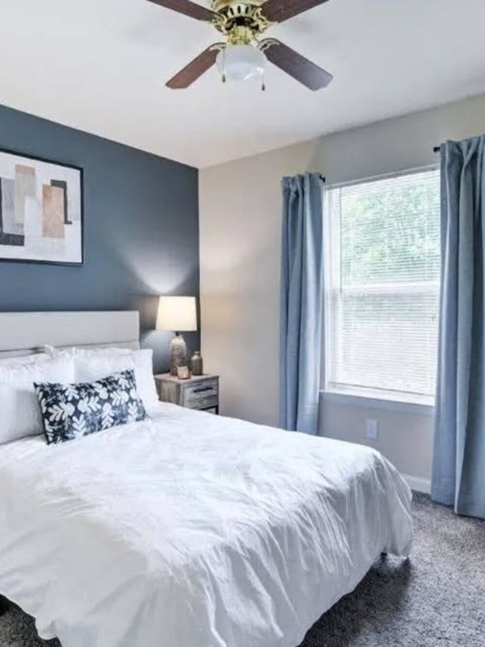 $985 | 19701 [Lease\Rent] 1 Bed 1 Bath Apartment/condo
